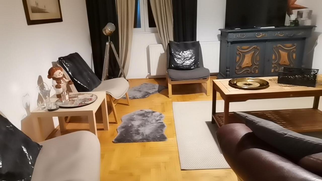 Crystal Kragujevac Apartment Luaran gambar