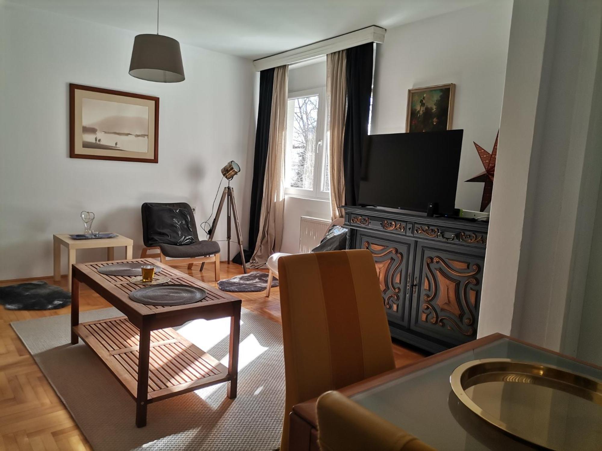 Crystal Kragujevac Apartment Luaran gambar