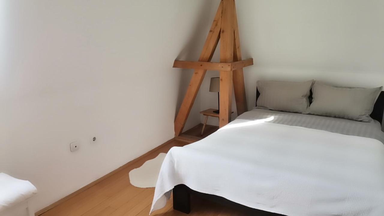 Crystal Kragujevac Apartment Luaran gambar