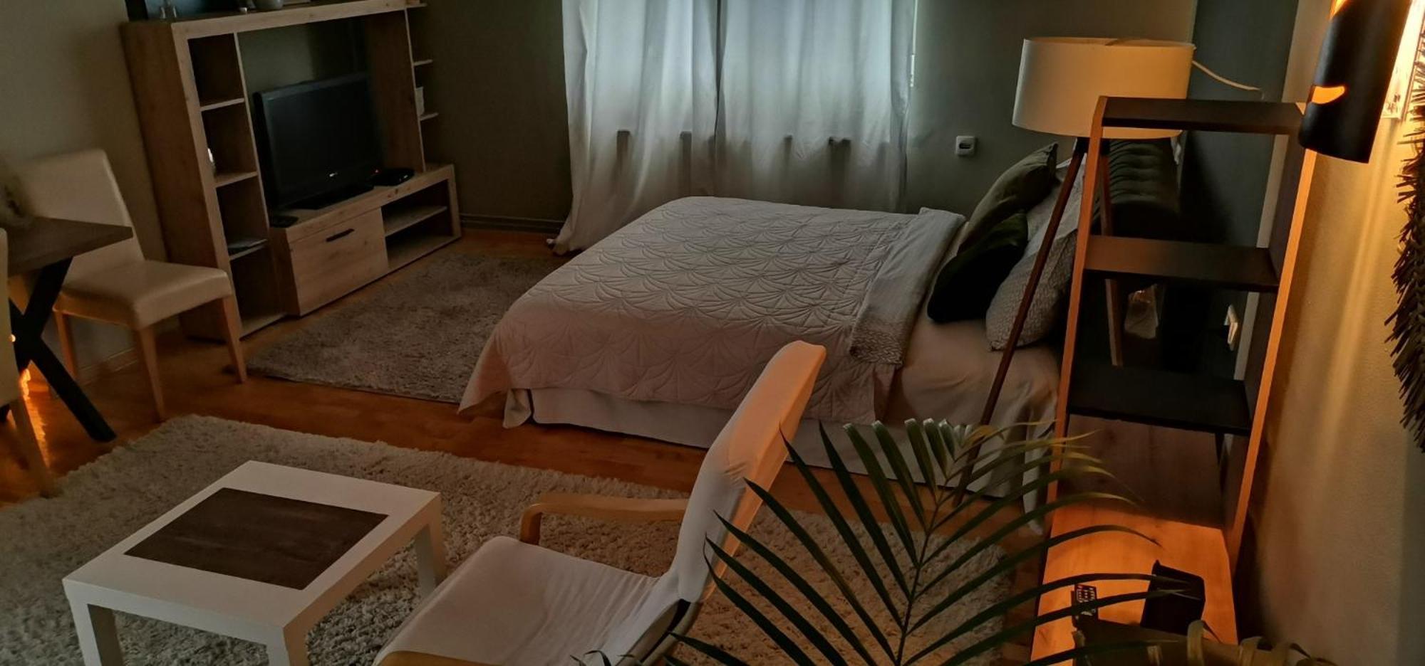 Crystal Kragujevac Apartment Luaran gambar