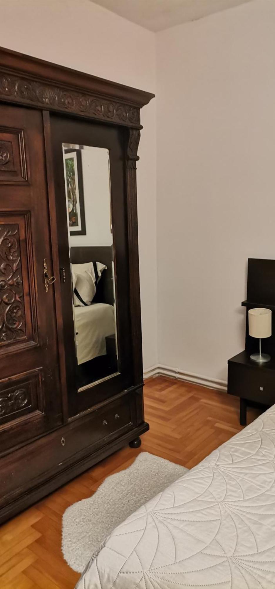 Crystal Kragujevac Apartment Luaran gambar