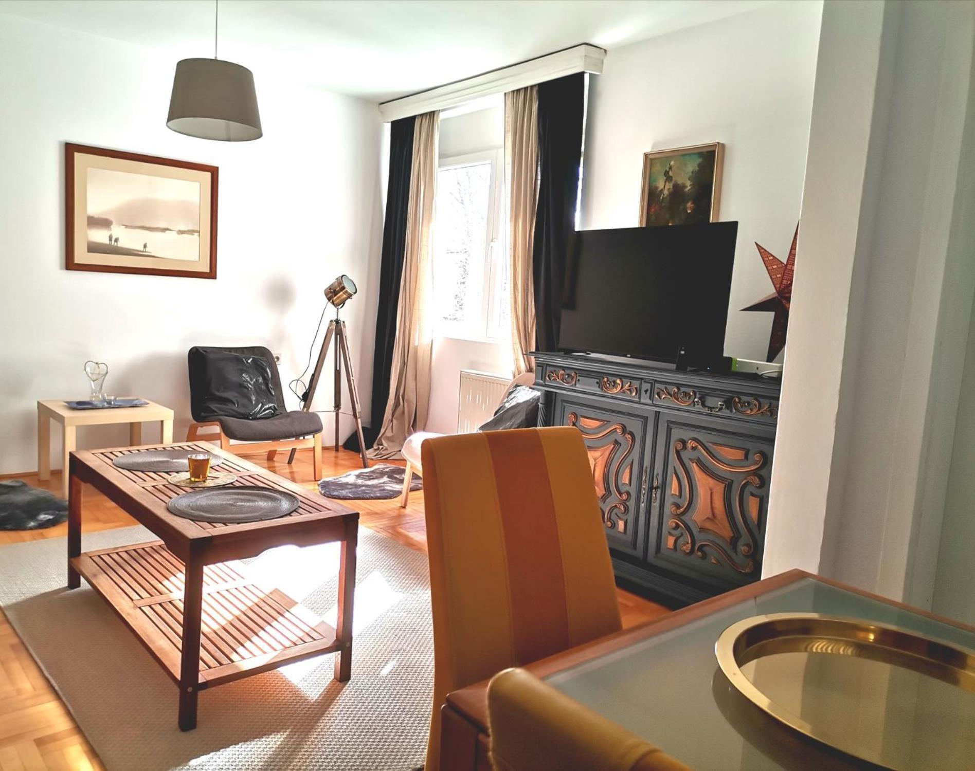 Crystal Kragujevac Apartment Luaran gambar
