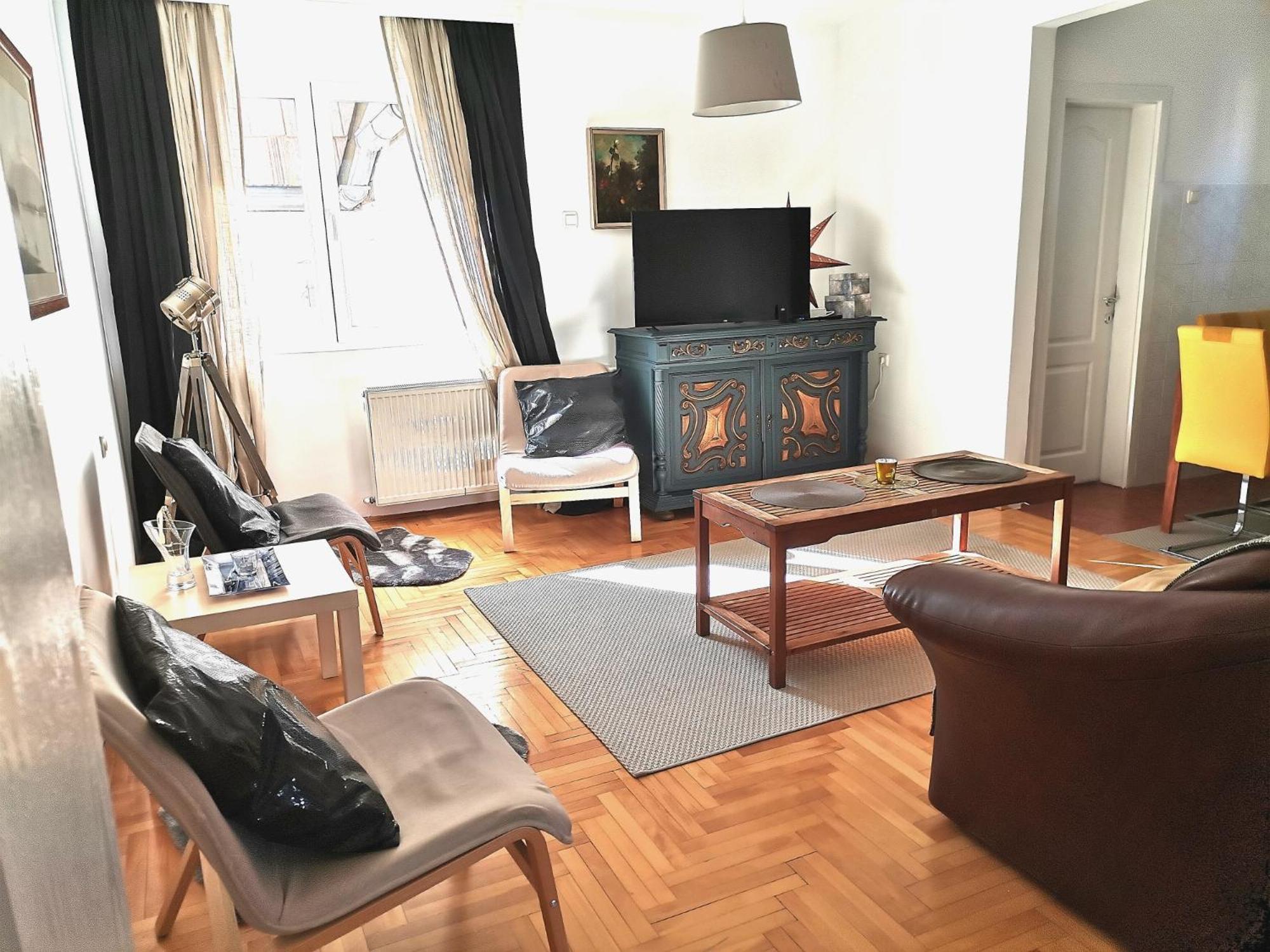 Crystal Kragujevac Apartment Luaran gambar