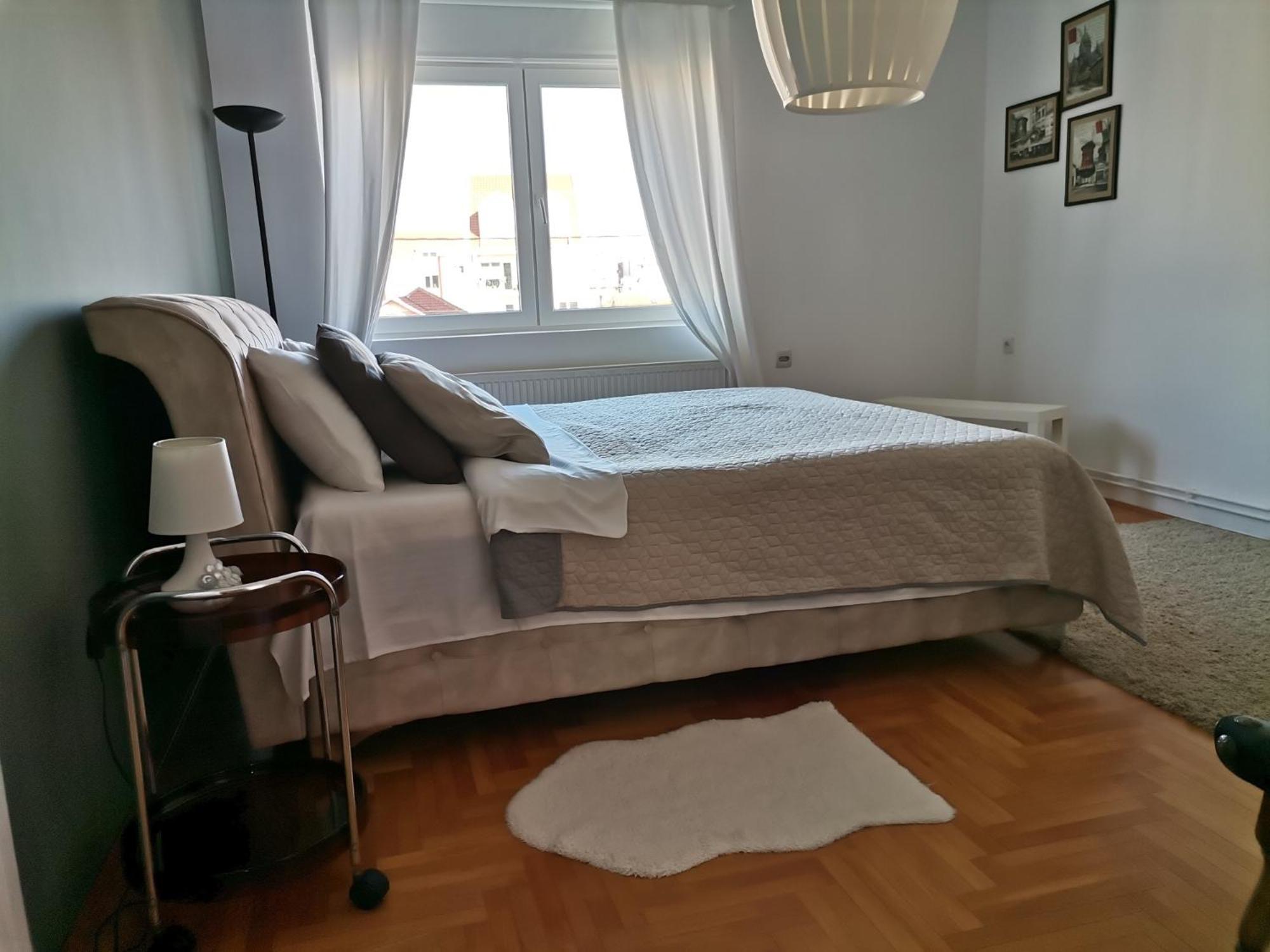 Crystal Kragujevac Apartment Luaran gambar
